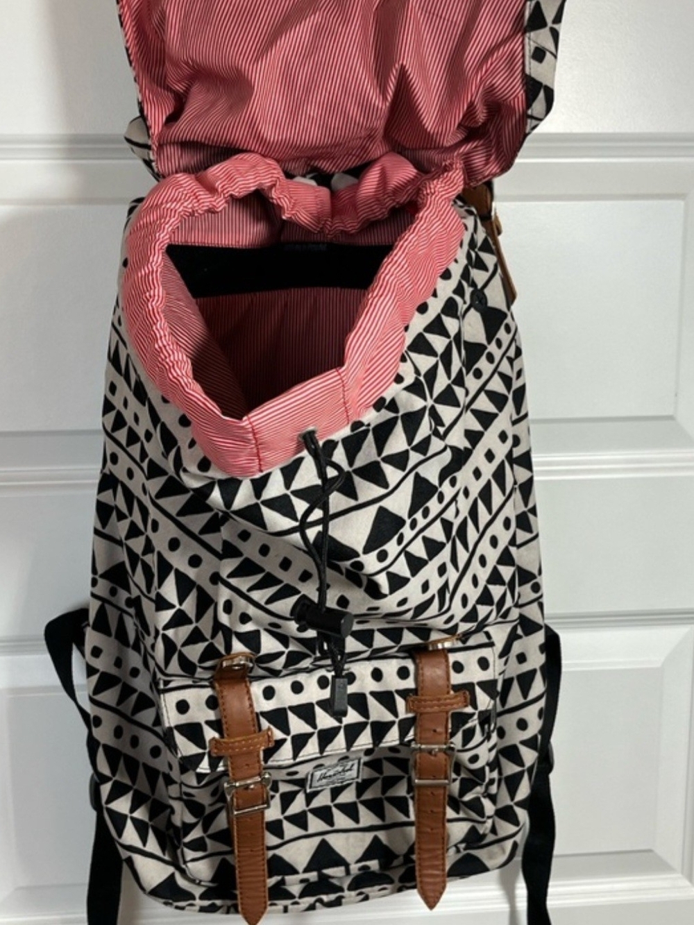 Herschel Little America Backpack Tribal Print-Laptop Compartment